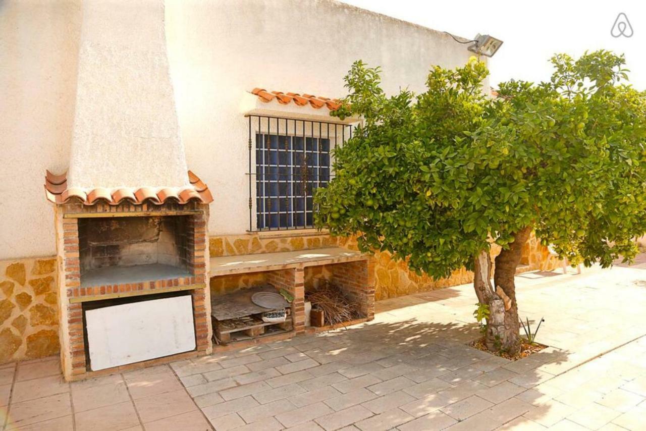Arenales Great Home With Ac, Pool And Barbecue Arenales del Sol Extérieur photo